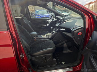 Ford Kuga 2.0 TDCi ST-line AWD 110kW - 14