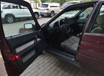 Alfa Romeo 164 - 3.0 V6 Busso - 14