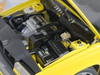 Volvo 850 T5R 1:18 Autoart - 14
