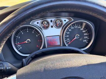 Ford Focus Cabrio Pininfarina Coupe-Cabrio (CC) - 14