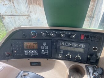 John Deere 8100 - 14