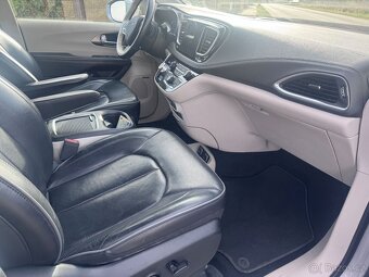 Chrysler Pacifica 3,6 Hybrid Radar Limited DVD 2019 DPH - 14