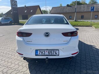 Mazda 3 G122Plus sedan - 14