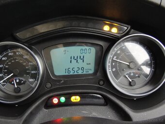 PIAGGIO MP3 500 HPE 2021 ABS ASR ZPÁTEČKA ,,B" řidičák - 14