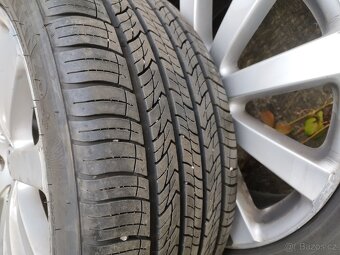 VW Touareg 3.0 TDi 176kw,R-Line, Manuál.2008,4x4. - 14