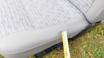 Volkswagen Transporter T5 – Sedadlo řidič - 14