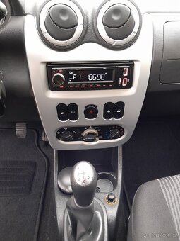 Dacia Sandero 1.4MPI 55kW rok 2009 naj.105tis. NOVÁ STK - 14