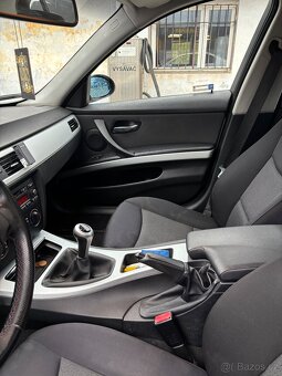 BMW e90 320i 110kw - 14