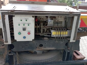 Avia D120 - montážní plošina - 14