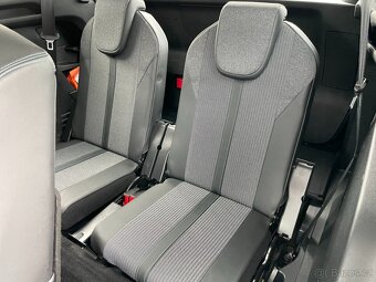Peugeot 5008 II 1.2PT ALLURE 7míst ČR+1.maj. Tažné. - 14