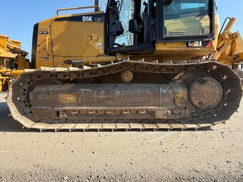 Pásový dozer CAT D5K - 14