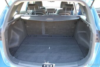 Hyundai i30 1.6 GDI 99 kW, kombi, 95 821 km – bohatá výbava - 14