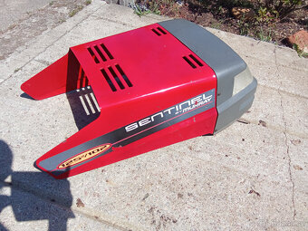 Kapota na zahradní traktor - 14