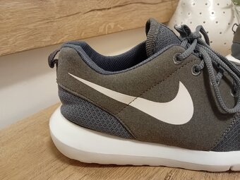 Nike dámské sportovní tenisky vel. 38 - 14