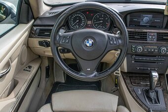 BMW Rad 3 Coupé 330 xd A/T - 14