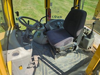 Komatsu  WB97S Závada Pojezdu+1x Bagr na díly v ceně - 14