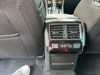 ŠKODA SUPERB KOMBI STYLE 140 kW RV 12/2017 - 14