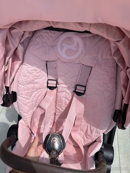 Prodám kočárek Cybex Priam – Simply Flowers Light Pink, - 14