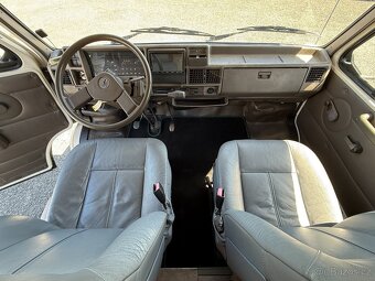 Hymer 2.5D, solár markýza - 14