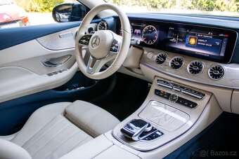 Mercedes-Benz E trieda Kupé 200 4matic A/T, 1. majiteľ - 14