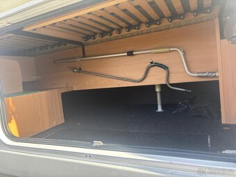 Obytné auto - Burstner - ZIMNÍ VERZE, VELMI ZACHOVALÉ AUTO - 14