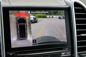 Porsche Cayenne S Diesel / 283kW / A8 / 2017 - 14