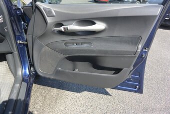 PRODÁM Toyota Auris 2.0D-4D - 14