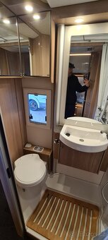 2021 5míst Fiat Ducato 2,3 iveco Laika VIP TOP OBYTNE AUTO - 14