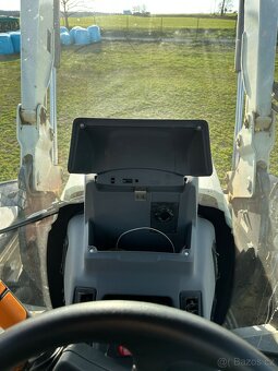 Traktor STEYR Expert 4130 CVT + čelní nakladač STOLL - 14