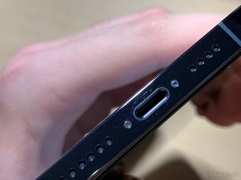 Prodám iPhone 13 Pro Max 256 GB ve výborném stavu. - 14
