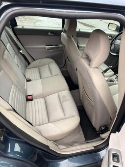 Volvo V50 2.0 D - 14