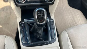 Škoda Superb 4x4 125 kW man., Construct, zimní gumy - 14