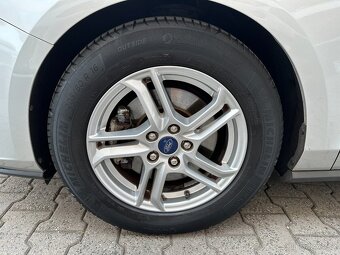 Ford Focus Turnier Cool & Connect 1.5 88kW 82tkm - 14
