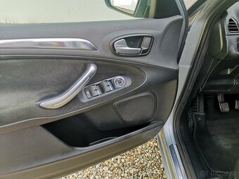 Ford Galaxy 2.2 TDCi 129kW Titanium 7.Míst - 14