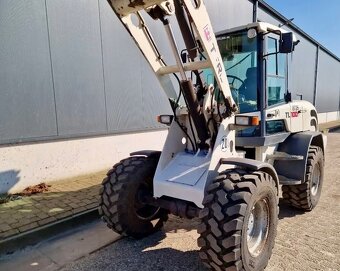 KLOUBOVÝ NAKLADAČ TEREX TL 100 - 14