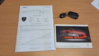 Peugeot 208, 1.2i / najeto 45 000 km 1.Majitel ČR - 14