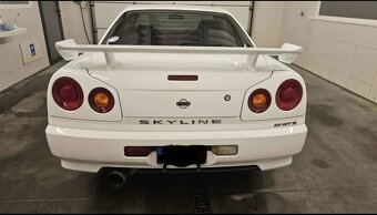 Nissan Skyline R34 - 14