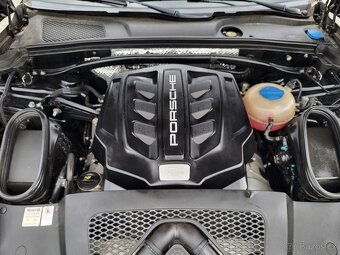 PORSCHE Macan 3.0 V6 GTS - 14