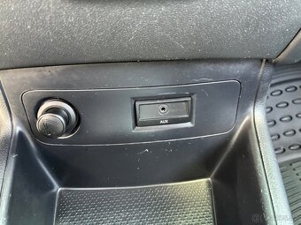 Hyundai i20, 1.2i 63kW, nové v ČR, 1.majitel - 14