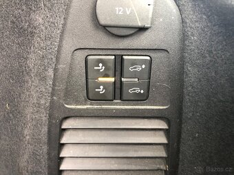 Volkswagen Touareg 3,0 TDI V6 210 KW Panorama DPH - 14