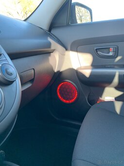 Kia Soul 1.6 CVVT 93kw - nadstandardní výbava - 14
