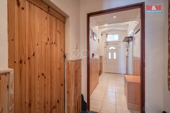 Prodej rodinného domu 3+1, 216 m², Kladno, ul. Jeronýmova - 14