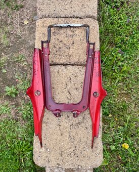 ČZ 125 175 250 sport - podsedlový rámeček - 14