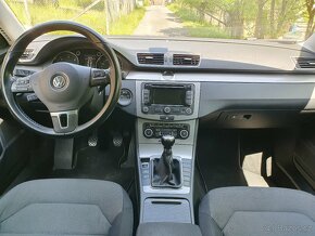 VW Passat B7 2.0 TDI HIGHLINE, XENONY, SENZORY, TAŽNÉ, NAVI - 14