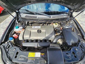 Volvo XC90, 3.2, 7 míst - 14