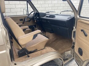 VW T3 Caravelle Coach 1988 - 14