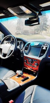 Chrysler 300C krásný 3.6 V6 VVTi 2014, v ČR, super kára - 14