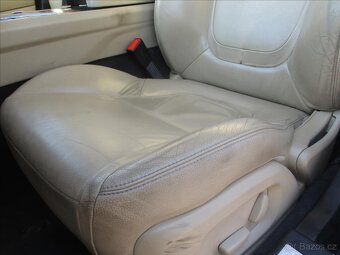 JAGUAR XF 2,2D 147kw Sportbrake Automat 12/2013 kroupy - 14