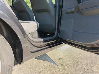Prodám Volkswagen Polo 1.4 mpi v pěkném stavu - 14