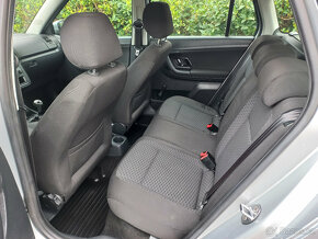 Škoda Fabia II Com 1.6 TDI AMBIENTE serviska - 14